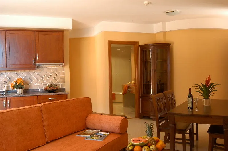 Aparthotel El Galeon 산타크루즈데라팔마 3*,  스페인